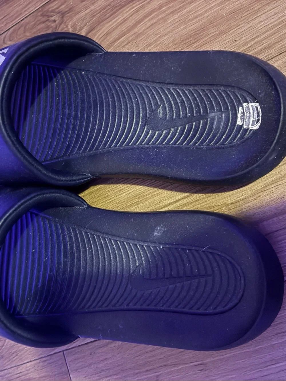 Nike slides